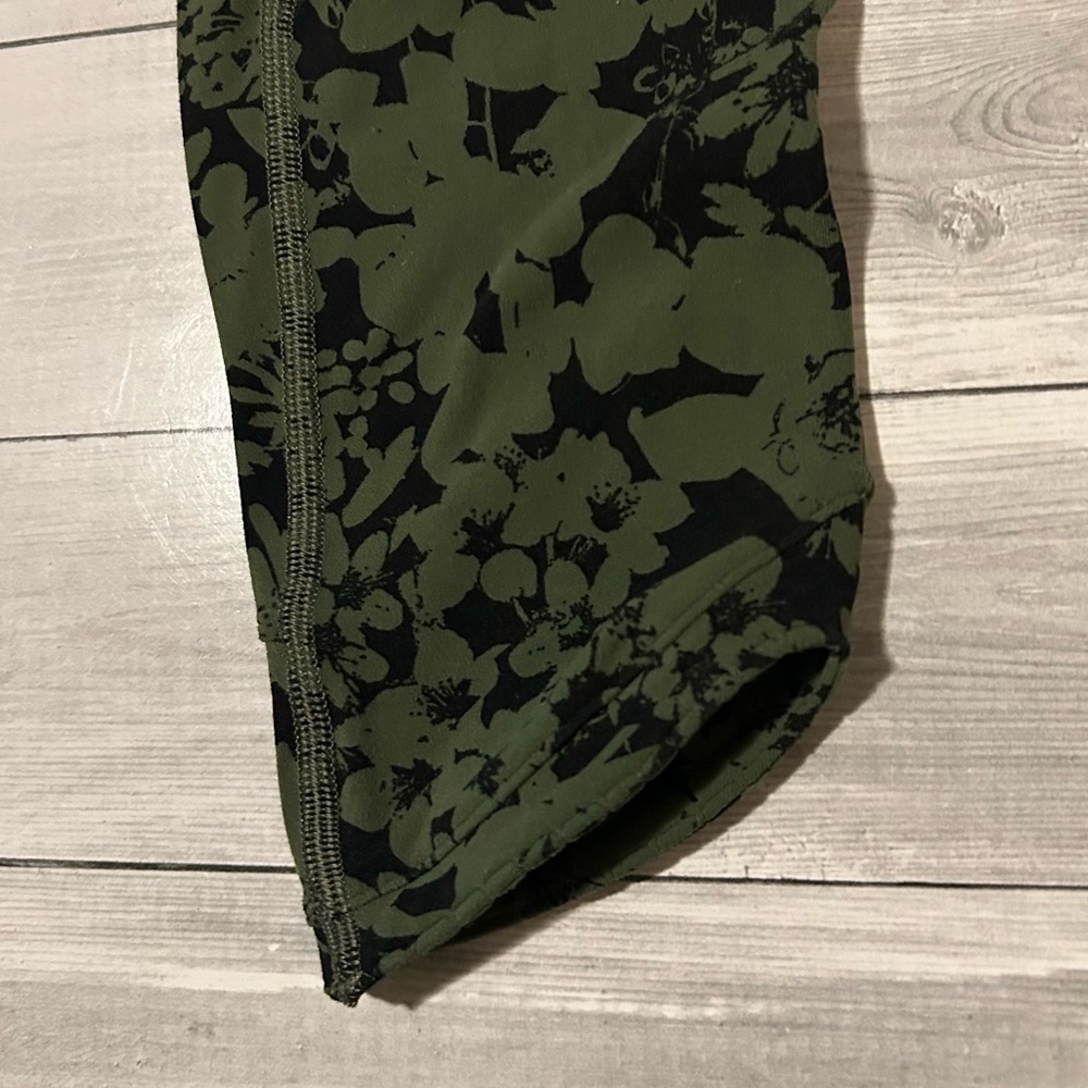 lululemon athletica Green & Black Printed High-Rise Leggings - Picture 7 of 8